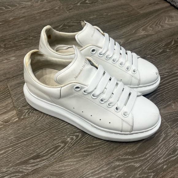 Alexander McQueen sneakers - Picture 6 of 9